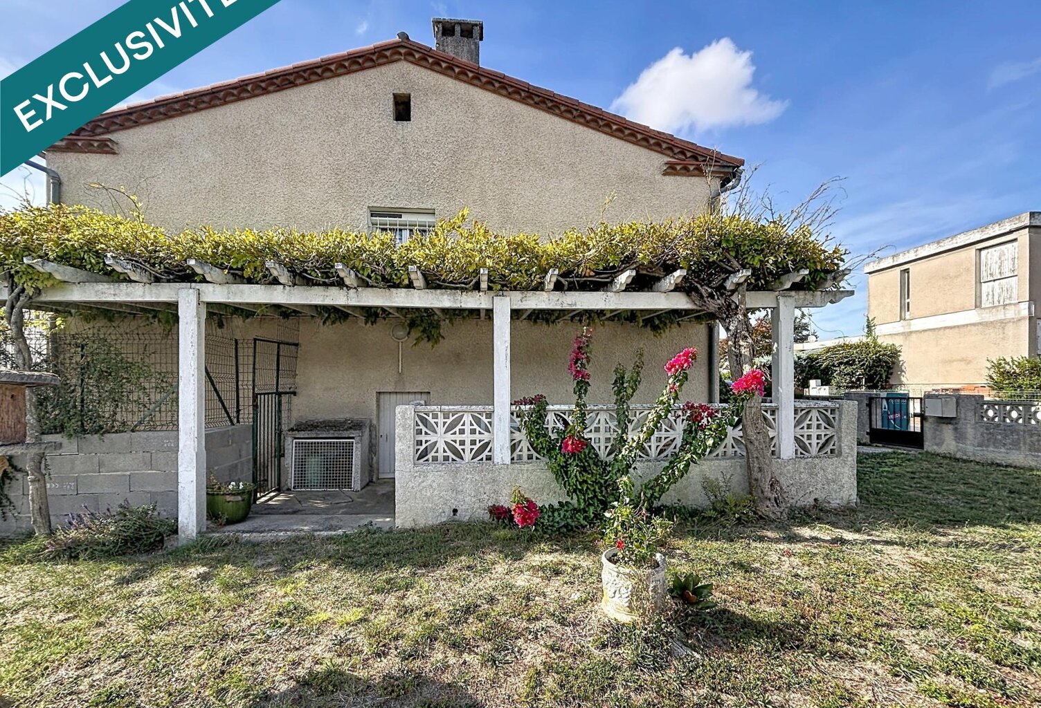 Maison des années 70 avec jardin, garage et grand sous-sol, proche du canal — photo 1