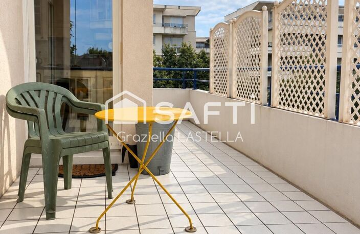 Duplex T4 de 89 m² avec terrasses — photo 3