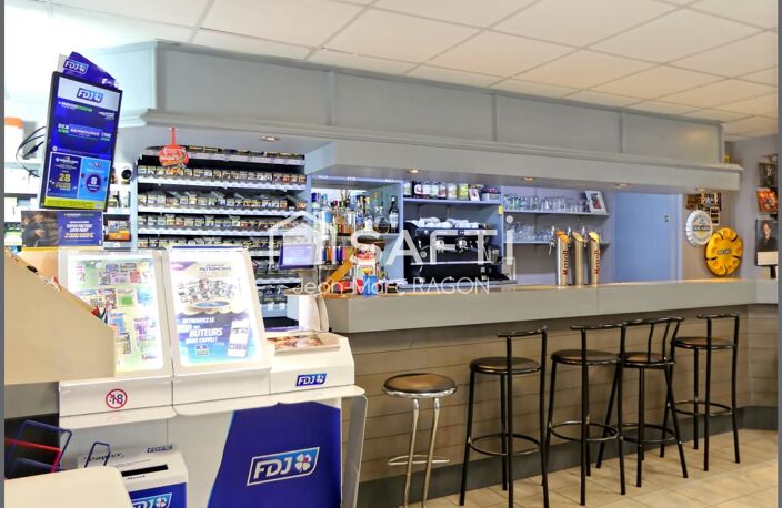 Bar-tabac FDJ-PMU avec logement, à 10 min de Vitré — photo 3