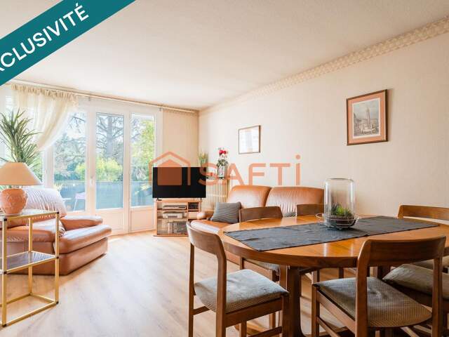 T4 familial avec balcon, entre centre et rocade — photo du bien