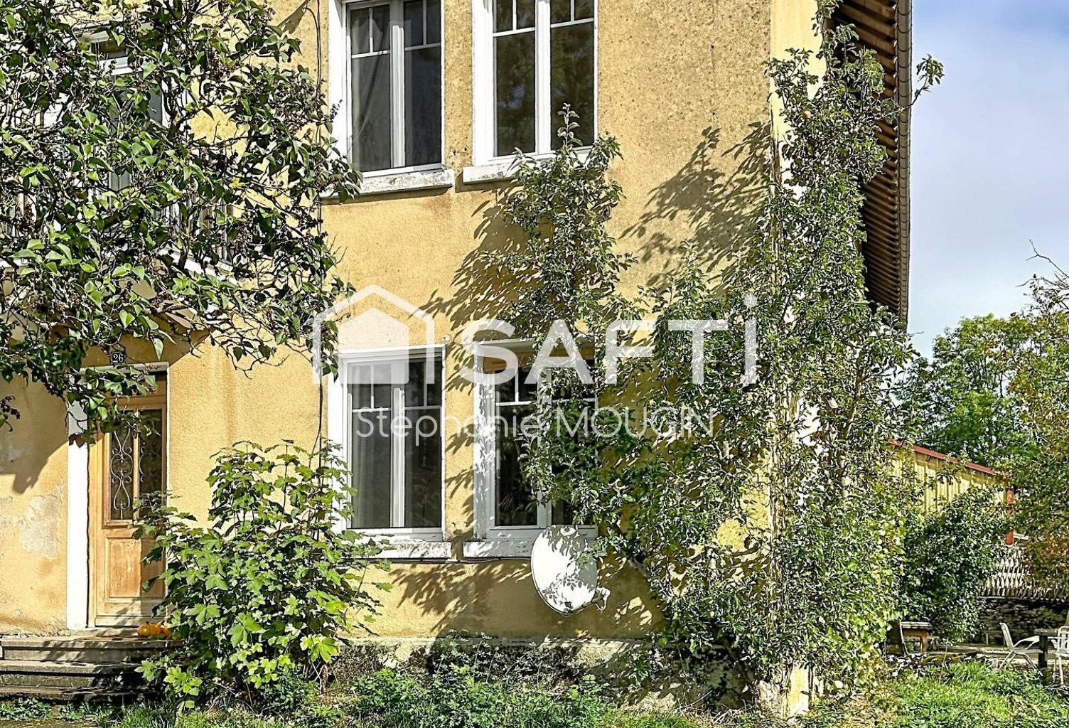 MONT-DE-LAVAL  GRANDE MAISON FAMILIALE, 5 CHAMBRES, TERRAIN PLAT ET FORT POTENTIEL — photo 1