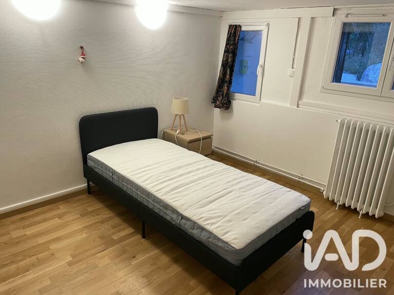 Location Maison traditionnelle 4 pièces — photo 1