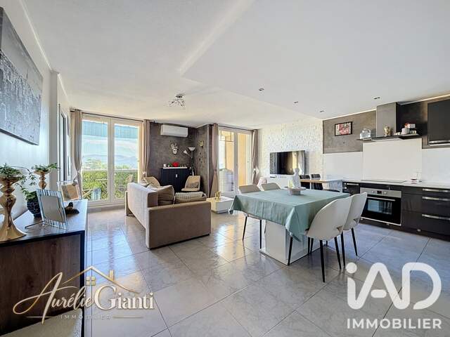 Vente Appartement 4 pièces — photo du bien