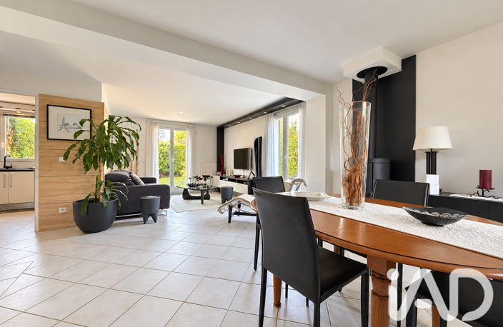 Vente Maison/villa 6 pièces — photo 2