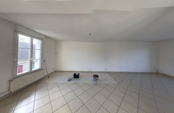 Location Appartement 4 pièces — photo 2