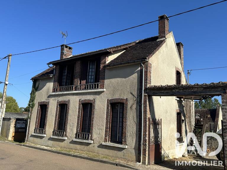 Vente Maison/villa 8 pièces — photo 1