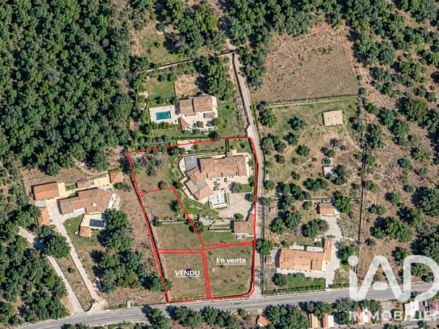 Vente Terrain 660 m&sup2; — photo du bien