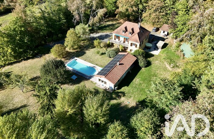 Vente Maison traditionnelle 8 pièces — photo 2