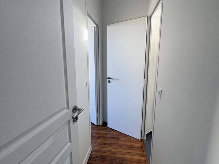 3 PIECES EN EXCELLENT ETAT AU DERNIER ETAGE — photo 1