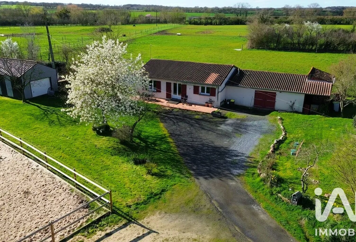 Vente Maison de campagne 3 pièces — photo 1
