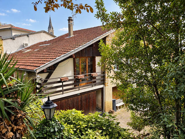 St Cyr au Mont d'Or — photo du bien