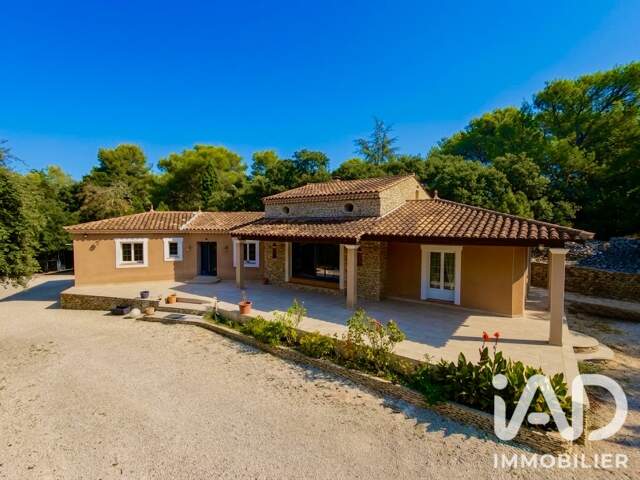 Vente Maison/villa 9 pièces — photo du bien