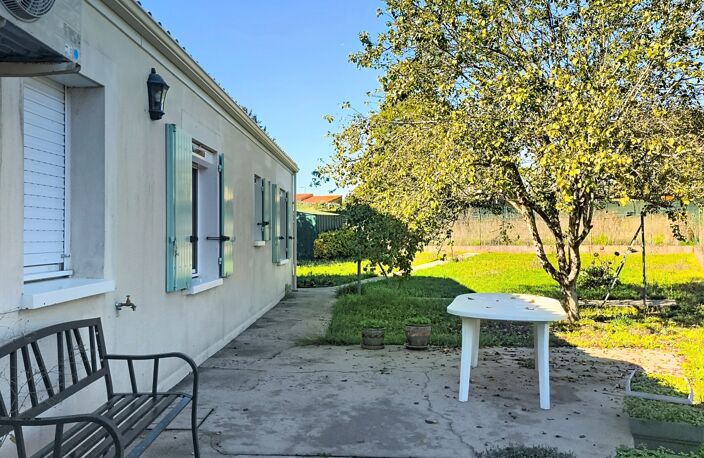 Vente Maison/villa 4 pièces — photo 2
