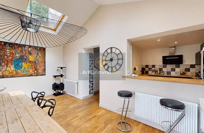 Maison familiale de caractère – Domaine privé et sécurisé – Le Pecq — photo 4