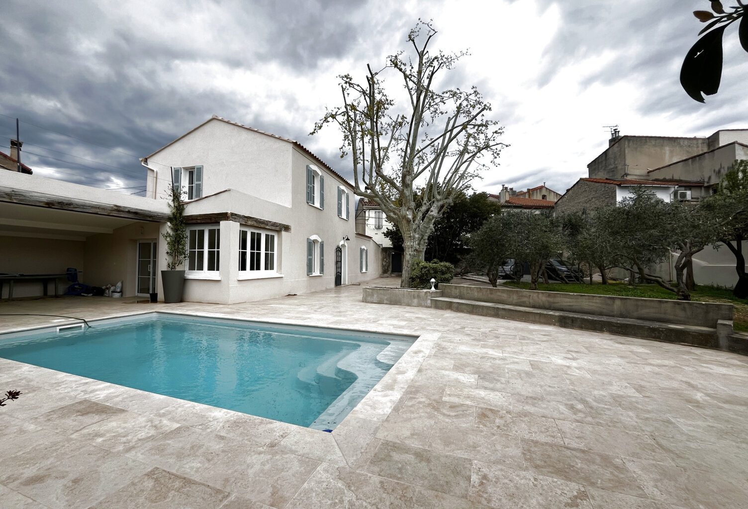 MAISON T5 +T2 INDEPENDANT PISCINE COEUR ST JULIEN — photo 1