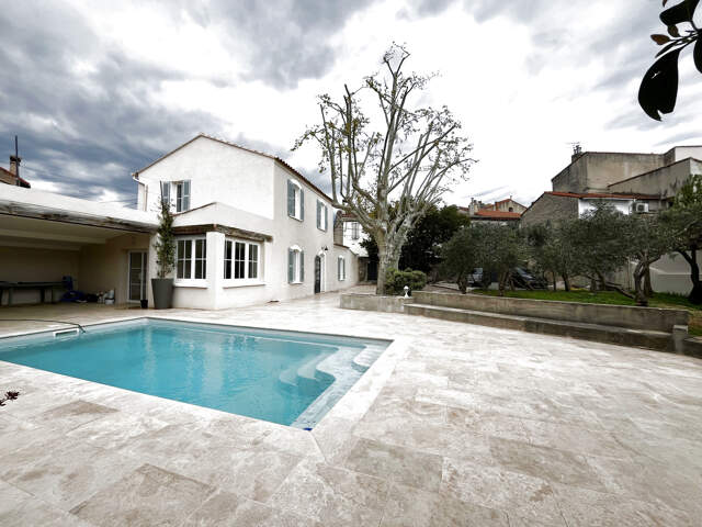 MAISON T5 +T2 INDEPENDANT PISCINE COEUR ST JULIEN — photo du bien