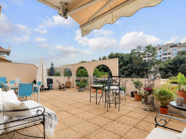 NICE OUEST Montréal / Résidence Fabron : Appartement 2 Pièces 51m2 Terrasse 60m2 Parking Cellier — photo du bien
