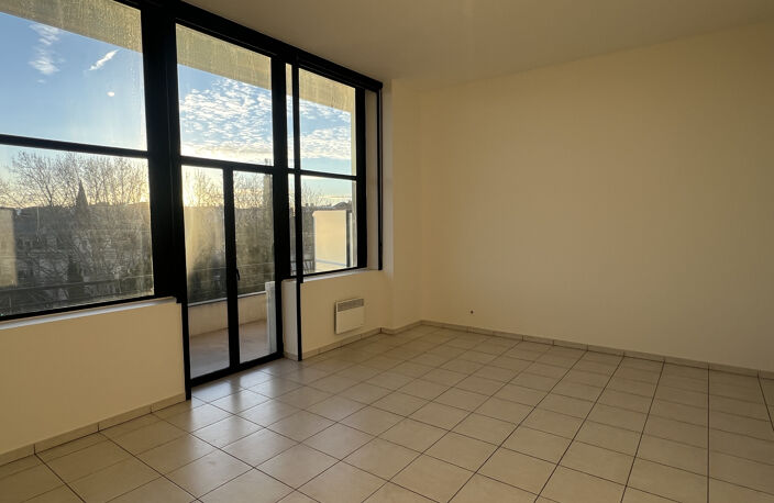 LOCATION APPARTEMENT 3 PIÈCES MONTPELLIER CENTRE BOUTONNET S — photo 3