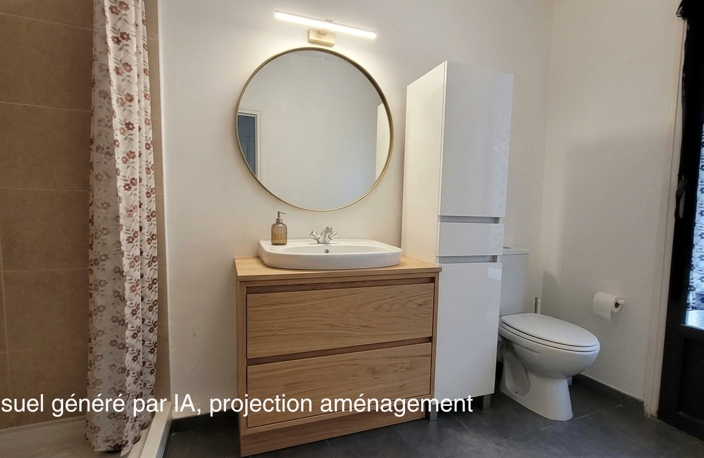 SAINT-RAPHAEL  GRAND STUDIO AVEC BALCON ET CAVE — photo 5