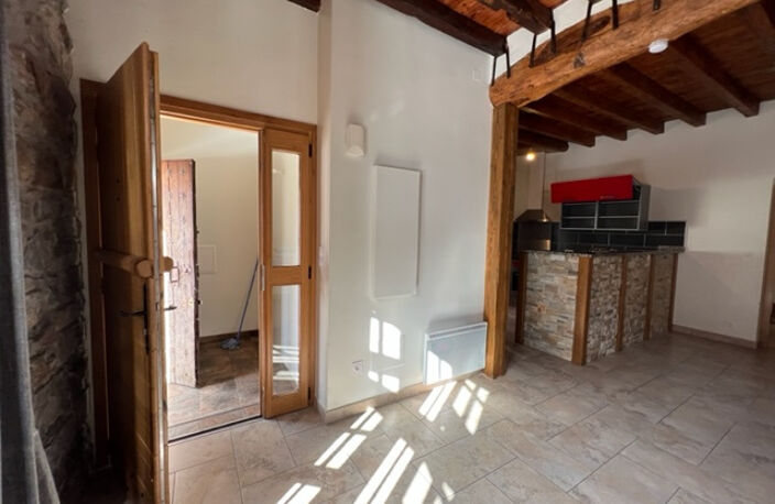 MAISON T5 AU COEUR DU VILLAGE D'OSSES — photo 2