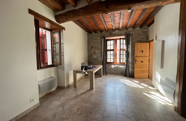MAISON T5 AU COEUR DU VILLAGE D'OSSES — photo 3