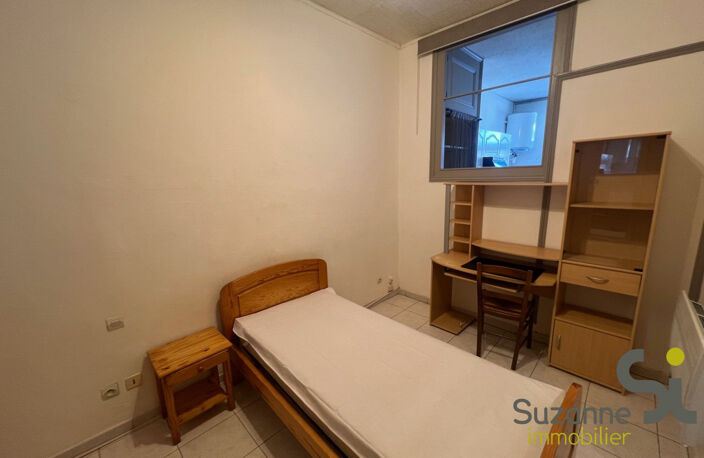 T1 BIS DE 43,25 M² VENDU LOUÉ — photo 3