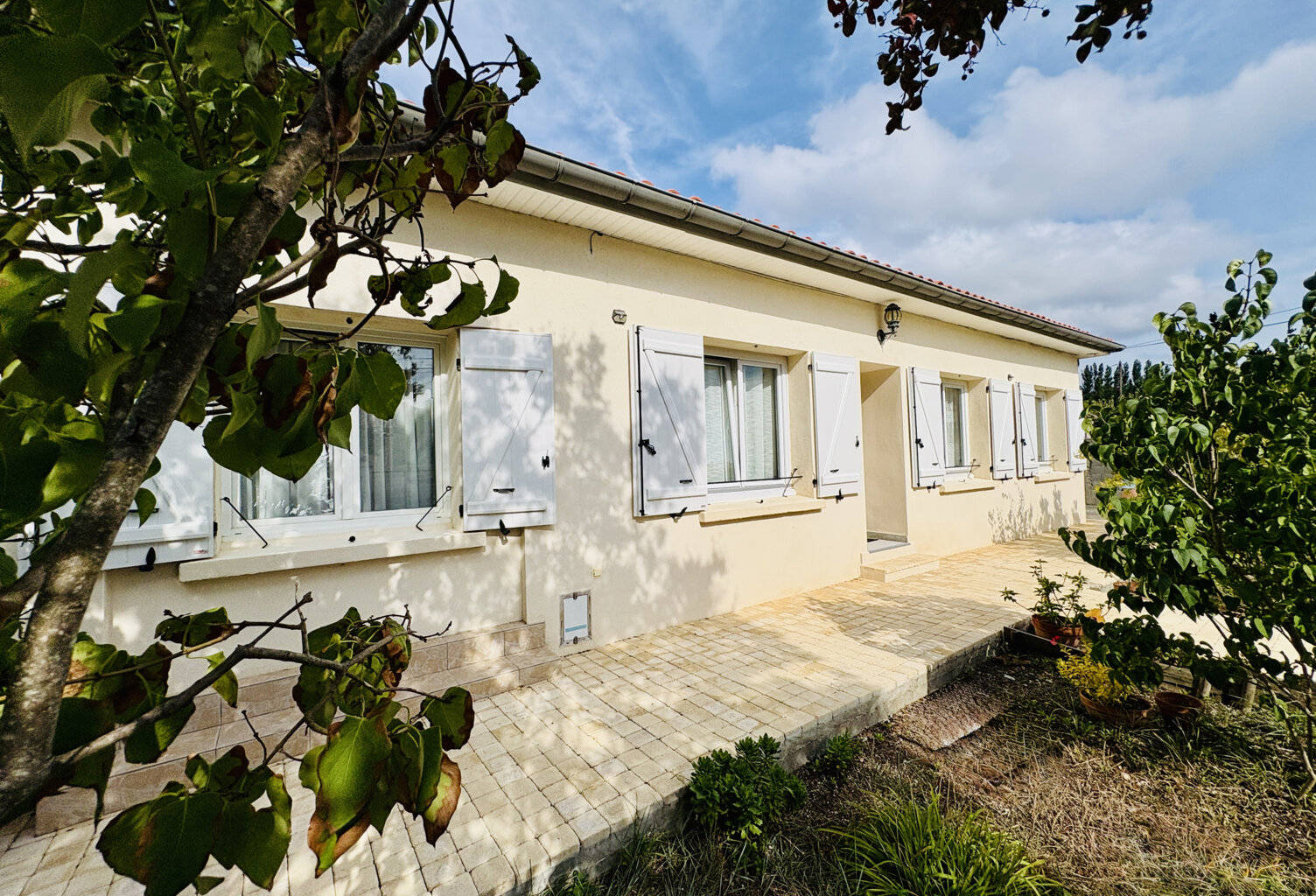 ALZONNE- Maison plain-pied- T4 avec garage — photo 1