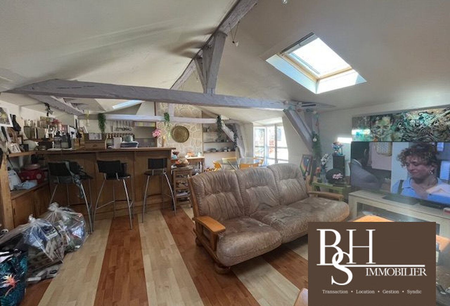 POITIERS CENTRE VILLE, T2 BIS MEUBLE DE 55.81M² — photo 1