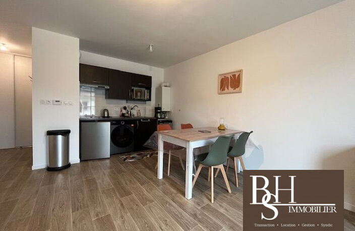 Poitiers, Rue de Vouneuil, studio de 31m² meublé avec balcon e — photo 2