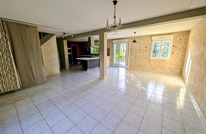 MAISON evreux - 6 pièce(s) - 128.34 m2 — photo 3