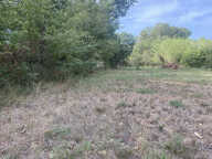 TERRAIN 1500 m2 ET PETIT CABANON — photo 4