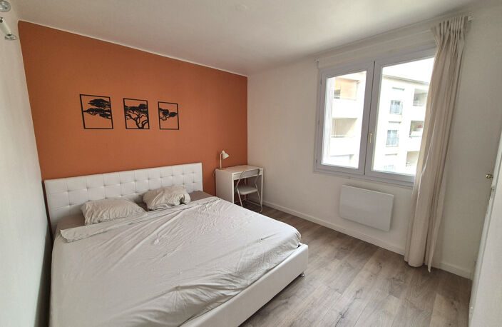 Chambre étudiant en colocation proche facultés et transports — photo 3
