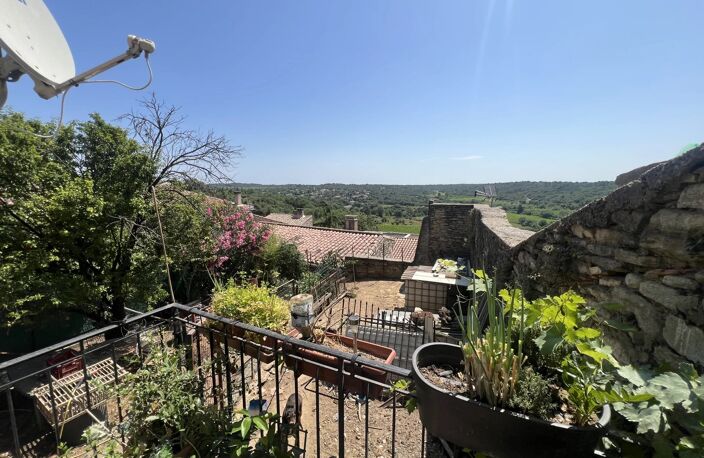 Montpezat, maison de village 86m² avec jardin, 4chs +un T2 de 33m² — photo 2