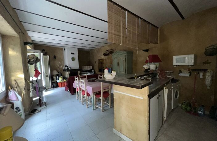 Maison de village, Sainte-Cécile d'Andorge, 90m², 2 chambres, terrasse 8m² sur impasse — photo 4