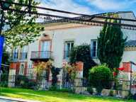 Cailar, Mas 380m² plus 120m² de combles à aménager, 6chs sur parcelle 8000m² avec piscine — photo 2