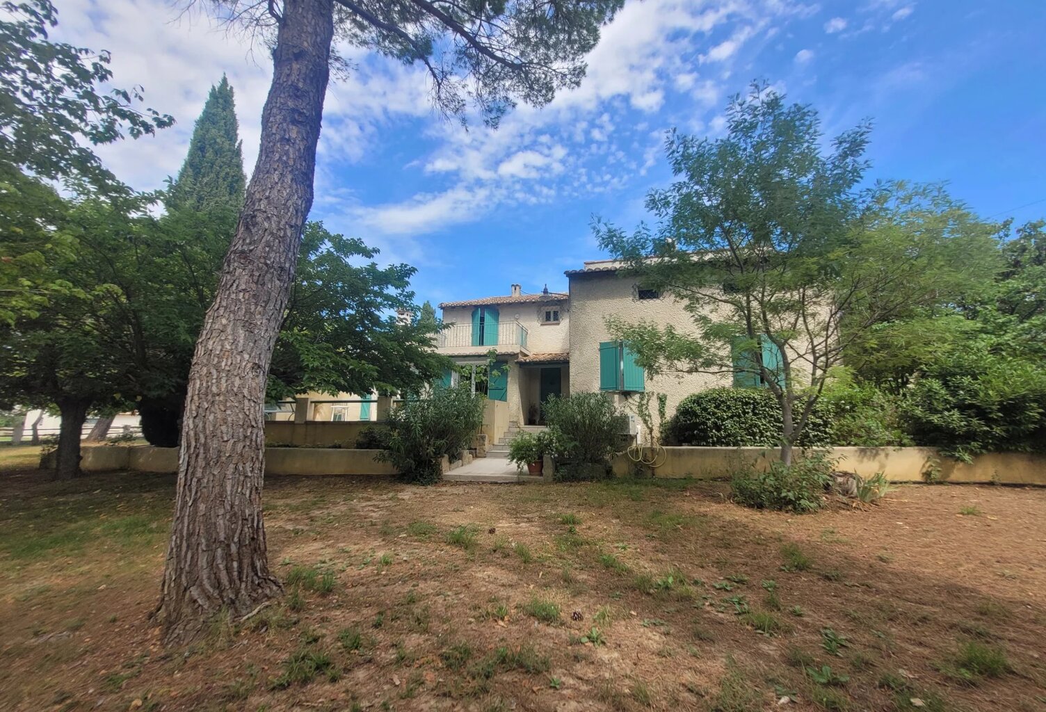 A Mus, villa 8chs provençale de 243m² avec piscine sur parcelle 2485m²(division parcellaire possible) — photo 1