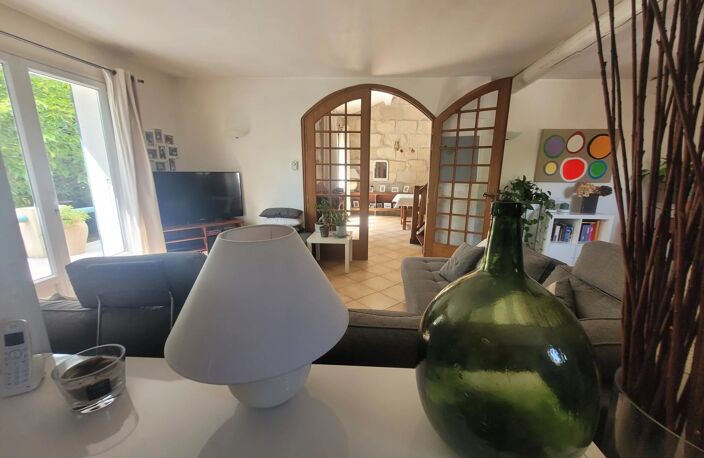 A Mus, villa 8chs provençale de 243m² avec piscine sur parcelle 2485m²(division parcellaire possible) — photo 5