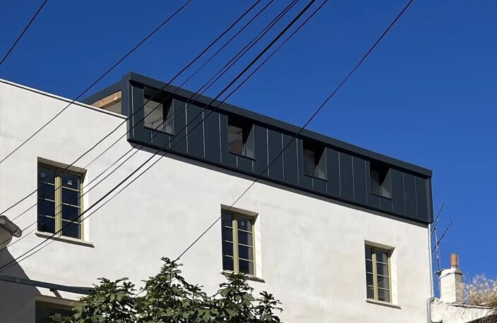 Nîmes centre-ville, quartier Carnot, appartement duplex 167m²,4 chs, terrasse 32m², ascenseur, parking en sus — photo 2