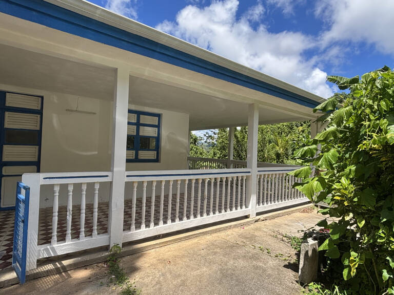 Maison à louer au Robert — photo 1