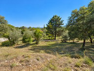 Terrain constructible de 1 700 m2 dans un environnement calme et recherché — photo 4