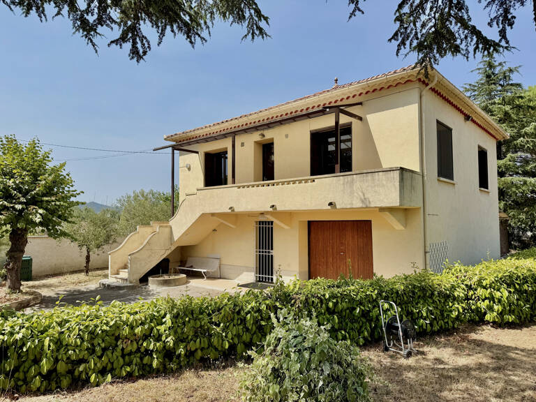 Saint-Hilaire-de-Brethmas : Maison individuelle sur terrain attenant de 1085m2 — photo 1