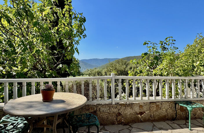 Cévennes : Propriété unique avec piscine, Mazet et terrain attenant de plus de 9000 m2 — photo 5