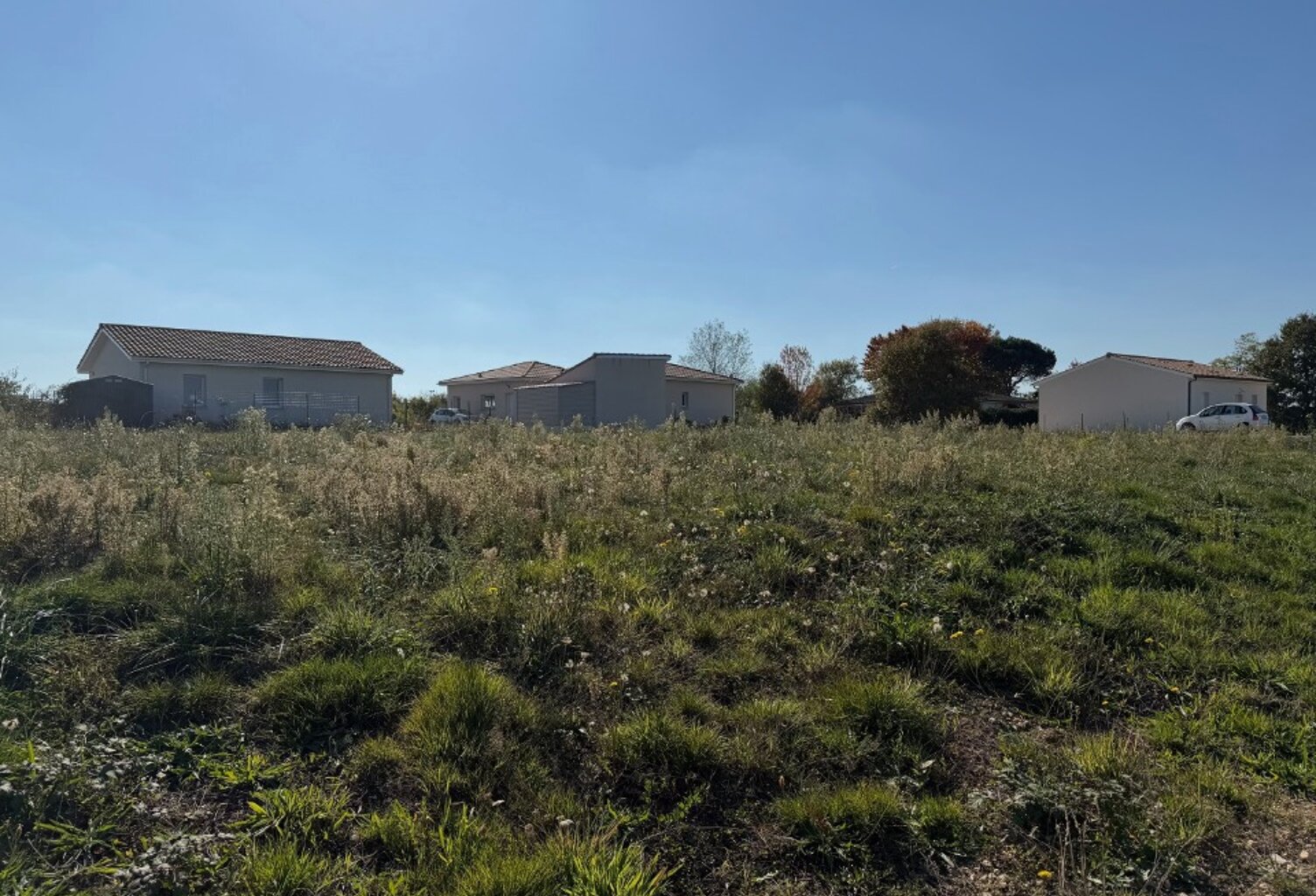 Terrain à bâtir à Auros (33124) — photo 1