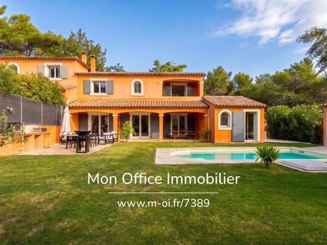 Référence : 7389-JDO - Maison familiale 4 chambres avec piscine et terrain de 1 260 m² à Venelles — photo du bien
