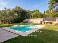 Référence : 7389-JDO - Maison familiale 4 chambres avec piscine et terrain de 1 260 m² à Venelles — photo 3