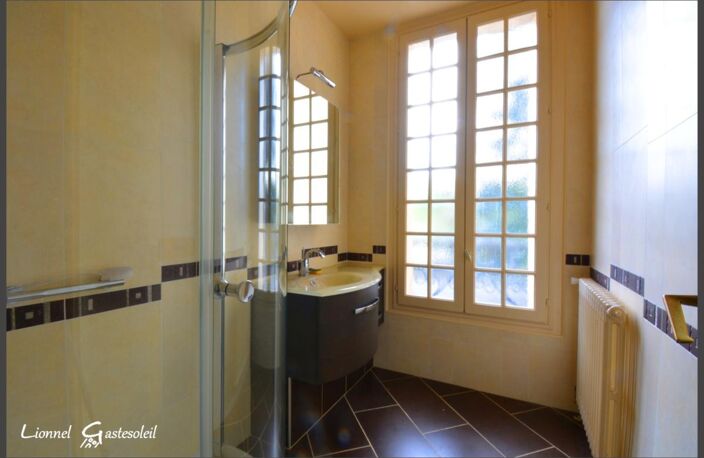 Maison bourgeoise de caractère ensemble de deux bâtiments  à vendre 16 pièces SAINTE FOY LA GRANDE (33) — photo 3