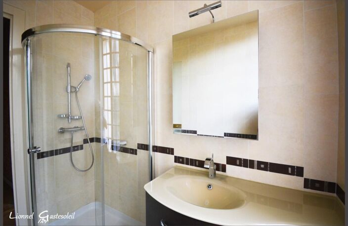 Maison bourgeoise de caractère ensemble de deux bâtiments  à vendre 16 pièces SAINTE FOY LA GRANDE (33) — photo 4