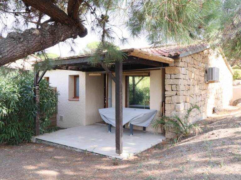 Mini-villa à vendre 2 pièces SERRA DI FERRO (20) — photo 1