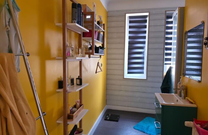 Maison de 193 m² à Thenon — photo 3