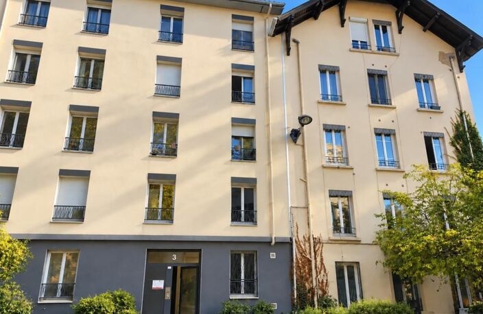 Studio 21m2 Métro VALMY - LYON 9EME ARRONDISSEMENT (69) — photo 2